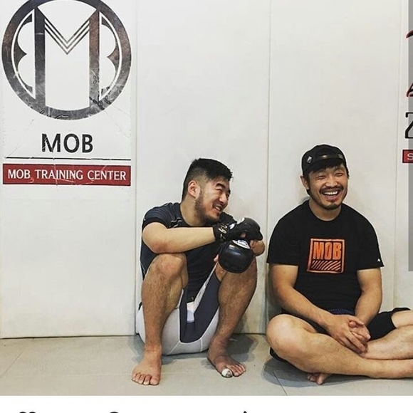 Meet your Posher, Tae - Picture 1 of 1